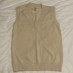 Aritzia oversized sweater vest tan